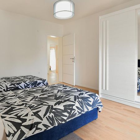 New Luxury 3 Bedroom 4 Air Conditioners Ζαντάρ Εξωτερικό φωτογραφία