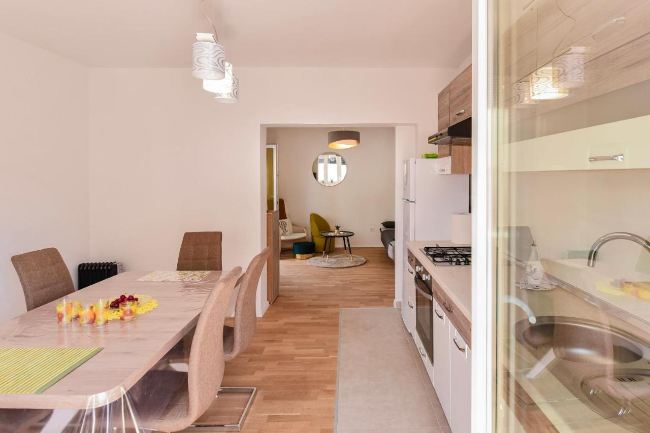New Luxury 3 Bedroom 4 Air Conditioners Ζαντάρ Εξωτερικό φωτογραφία