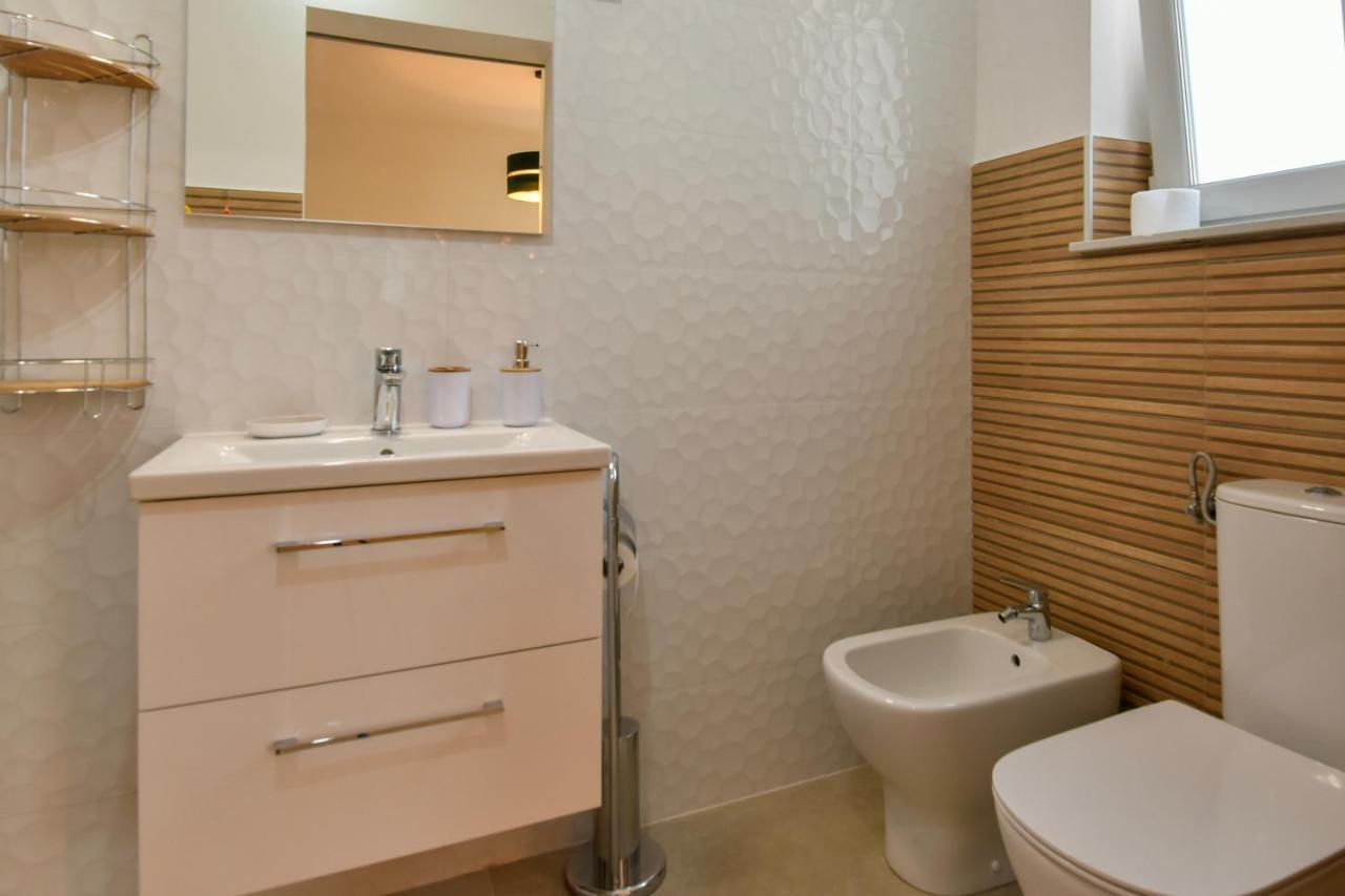 New Luxury 3 Bedroom 4 Air Conditioners Ζαντάρ Εξωτερικό φωτογραφία