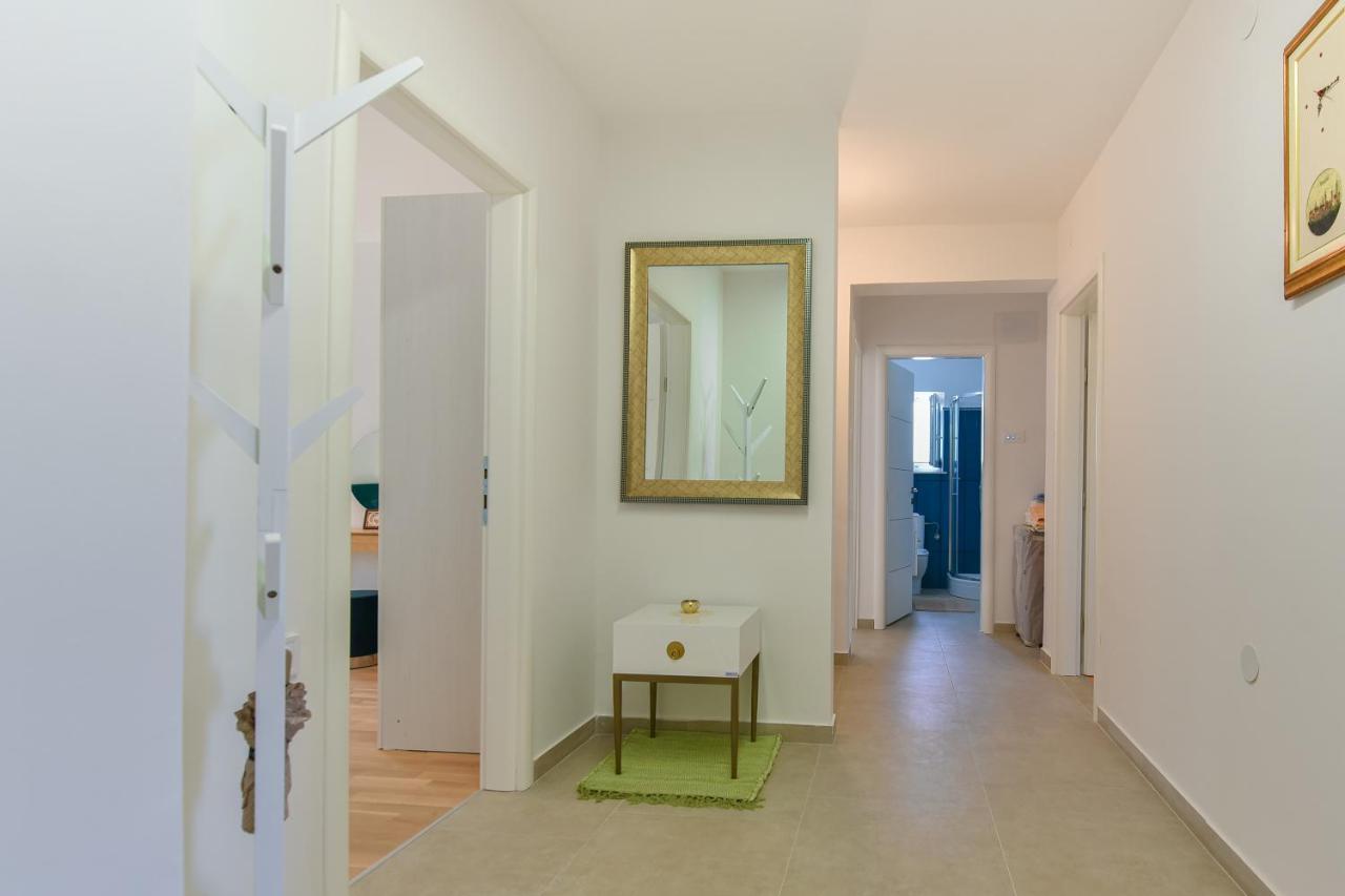 New Luxury 3 Bedroom 4 Air Conditioners Ζαντάρ Εξωτερικό φωτογραφία